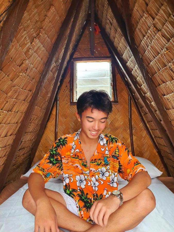 Calatagan'S Bahay Kubo - With Beach Access Batangas Zewnętrze zdjęcie
